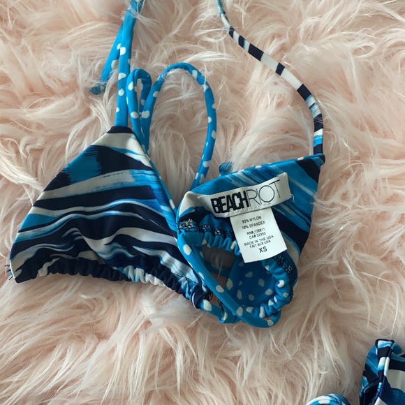 Beach Riot bikini - Picture 3 of 3